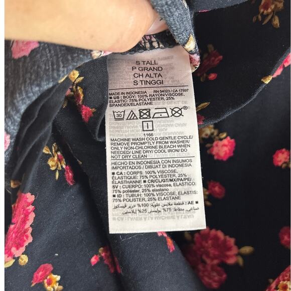 Old Navy Women's Size S Tall Black & Pink Floral Print Fit & Flare Dress #0593 - Picture 8 of 11